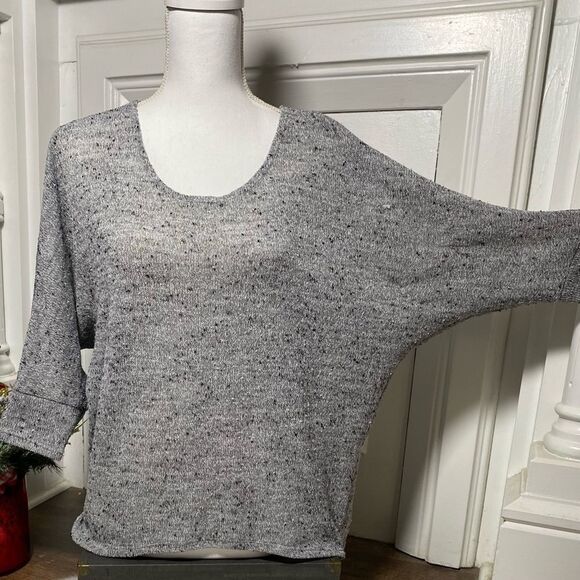 Alfani Crew Neck Batwing Sleeves Grey Knit Top - Size L - Picture 2 of 3